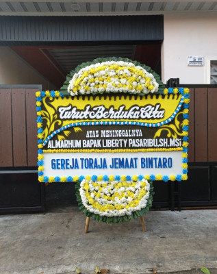 Papan Bunga Duka di Krayan Barat