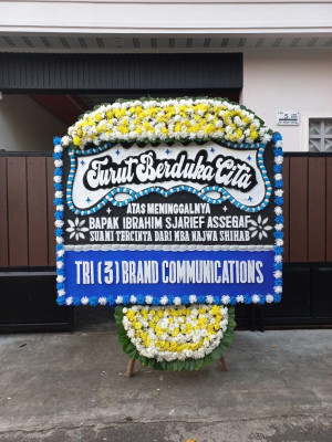 Papan Bunga Duka di Krayan Barat